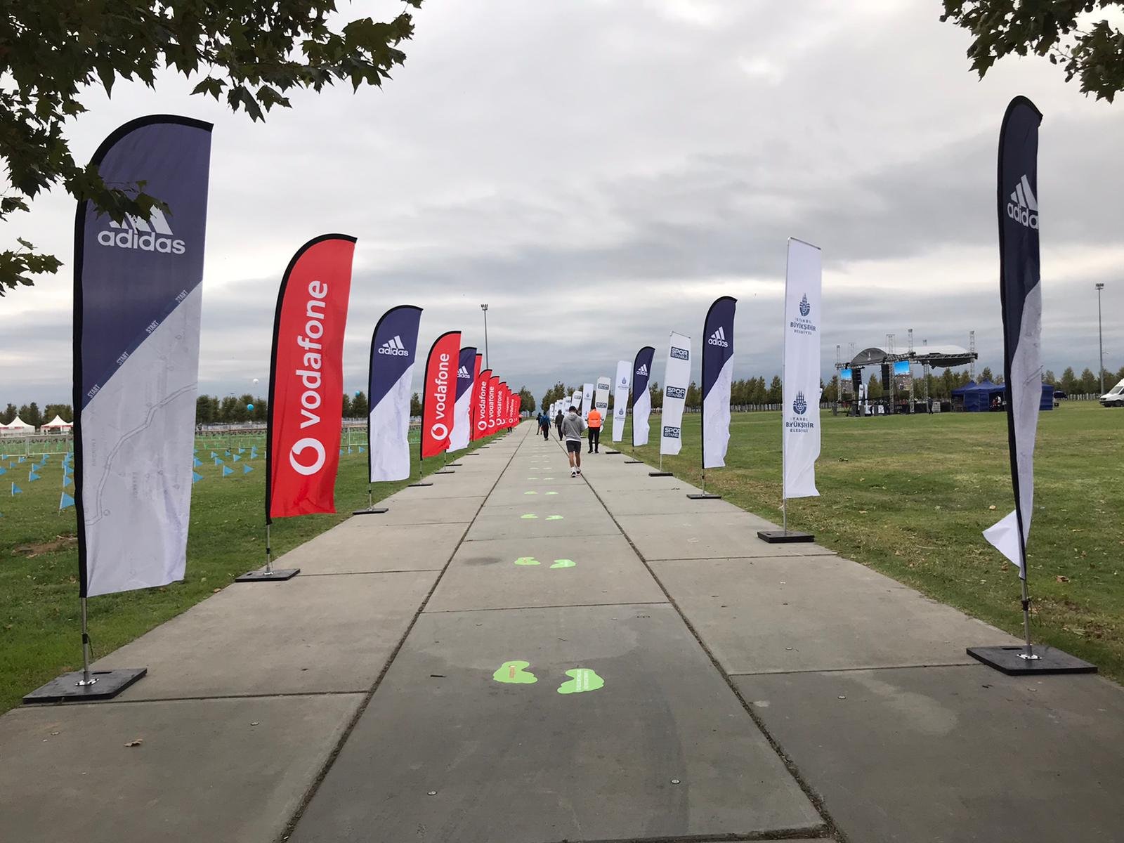 fbf6ab71-9213-477d-8189-2f1ddf05da5c 75x325 Beach Flag Bayrak Set - Görsel 1